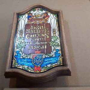 lot 593 image: Wood and Stained Glass Heileman Dec...