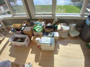 lot 148 image: Kitchen Lot See Photos...