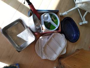 lot 151 image: ServingKitchen Lot (Roaster Pan, a...