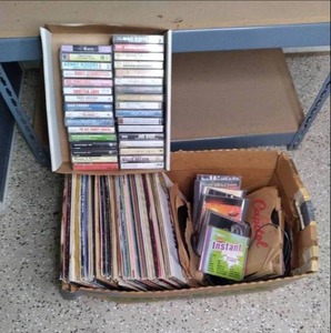 lot 181 image: Large Lot of CDs & Cassettes & Rec...