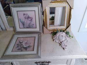 lot 192 image: (2) Art Pieces, Photo Frame In Pack...