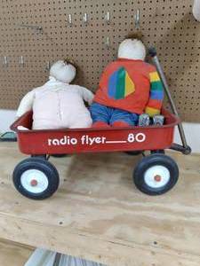 lot 244 image: Vintage Radio Flyer 80 Wagon & Cont...