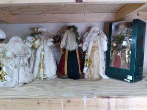 lot 656 image: (5) Santa Tree Toppers, One is Fibe...