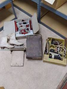 lot 621 image: Vintage Misc. Vacuum Parts, & Ice S...