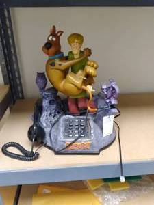 lot 622 image: Scooby Doo Telephone...