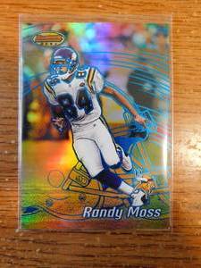 lot 47 image: 2002 Bowman Best Randy Moss Blue Parallel Insert Card Serial numbered 141300