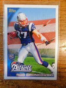 lot 54 image: 2010 Topps Rob Gronkowski Rookie Card #148