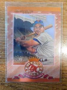 lot 97 image: 2001 Donruss All Time Diamond Kings Harmon Killebrew Insert Card #2 Serial Numbered 7482500