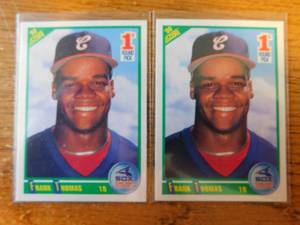 lot 103 image: (2) 1990 Score Frank Thomas Rookie Cards #663