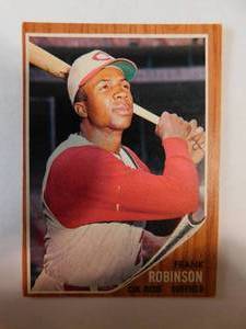 lot 134 image: 1962 Topps Frank Robinson Card #350