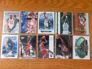 lot 176 image: (10) Michael Jordan Basketball Card Lot