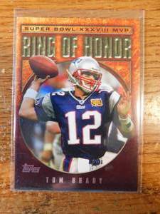 lot 179 image: 2004 Topps Tom Brady Ring Of Honor Card #RH-38