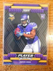 lot 195 image: 2017 Panini Player Of The Day Dalvin Cook Rookie Card #R6