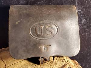lot 50 image: Civil War Philadelphia Marked .58 Caliber Rifle Cartridge Box