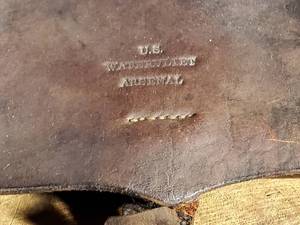 lot 8 image: Scarce Original Civil War Marked U.S. Watervliet Arsenal Cannon Tube Pouch
