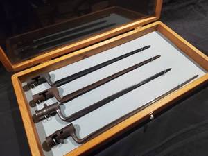 lot 15 image: (4) Civil War Era Bayonets in a Wooden Display Case