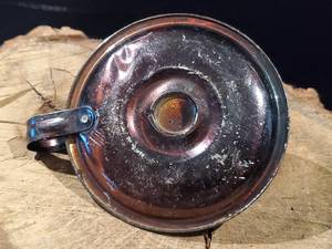 lot 84 image: Civil War Era Pan Lamp