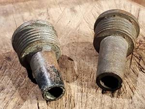 lot 249 image: (2) Civil War Non-Excavated Hotchkiss Variant Timed Fuse Adapters in Good Condition