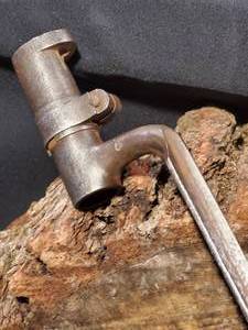 lot 345 image: Original Civil War Bayonet