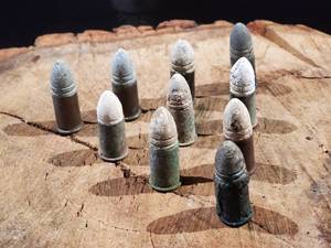 lot 353 image: (10) Civil War Spencer Carbine Cartridges