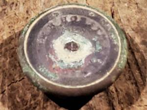 lot 404 image: Civil War Excavated US Regulation Artillery Uniform Button