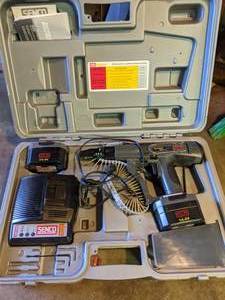 lot 5 image: Senco DuraSpin 14.4V Cordless Collated Screwdriver