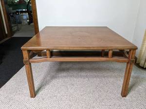 lot 239 image: Vintage Wood Coffee Table 18x32x32