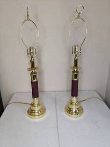 lot 208 image: Set of (2) Vintage Brass Lamps