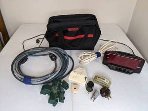 lot 212 image: Craftsman Tool Bag, Electrical Items, Digital Clock