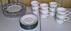 lot 285 image: Callaway (Corelle) Mugs and Saucer Set with Scalloped Edged Plates