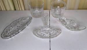 lot 287 image: Elegant Crystal Lot w Stunning Blown Glass Princess House Ice Bucket and More