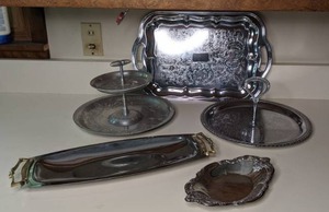 lot 315 image: Vintage Silver Trays & Tiered Trays