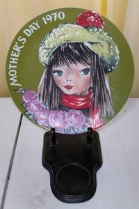 lot 281 image: 1970 Vintage Mothers Day Seven Seas Traders Collectors Plate
