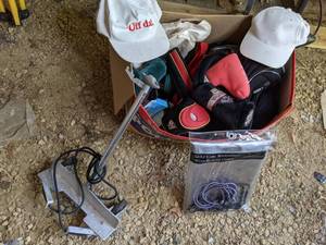 lot 140 image: Assortment of Misc Golf Items Bag Caddy, Head Covers, Hats, Etc.