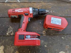 lot 84 image: Milwaukee 18V Cordless Drill
