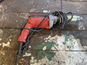 lot 87 image: Milwaukee Heavy Duty Screw Driver Power unit
