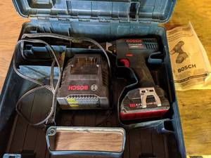 lot 48 image: Bosch 18V Lithium Ion Cordless Drill with Charger