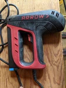 lot 50 image: Arrow Staple Gun