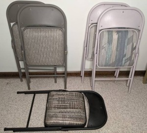 lot 360 image: (5) Metal Folding Chairs