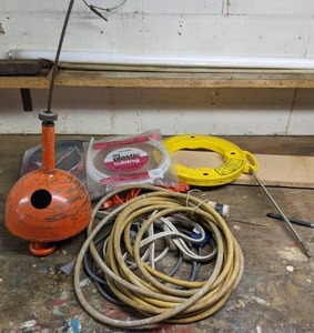 lot 395 image: N-25 Handy Drain Cleaner & Accessories