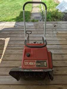 lot 454 image: Vintage Toro CR20E Electric Start Snow Blower