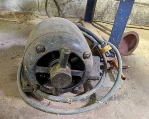 lot 385 image: Grinding Wheel