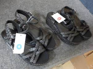 lot 29 image: 2 Pair a New Day Size Womens new 6...
