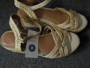 lot 32 image: 1 Pair A New Day Womens New size 8...