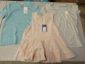 lot 52 image: New Clothing size Womens Small and...