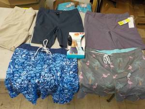 lot 58 image: Mens Assortment of Clothing...