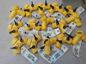lot 129 image: 15 Plastic Y Shut Off...