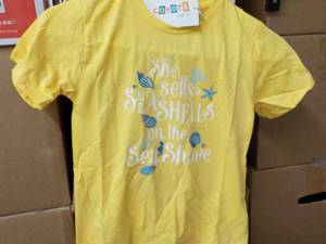 lot 188 image: 10 Size 4 Coyote and Co Yellow T-sh...
