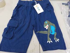 lot 196 image: 3 Size 3 and 7 size 6 Coyote and Co...