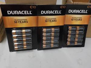 lot 207 image: 3 - 10 Packs Duracell C10 Batteries...